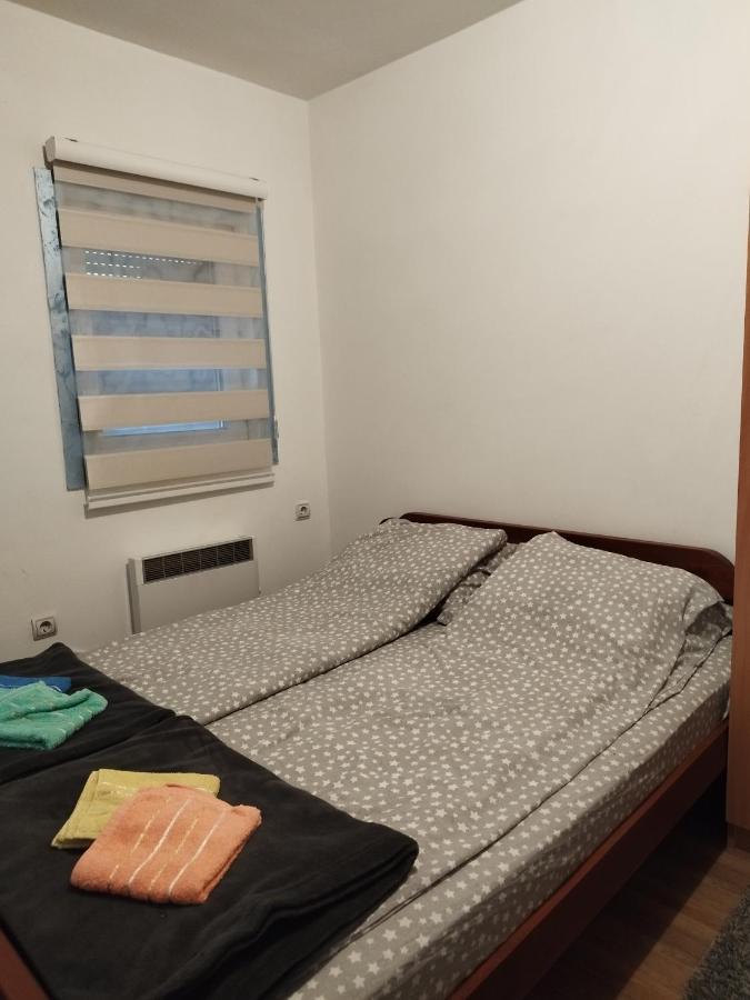 Apartman Gogi Hotel ซลาตีบอร์ ภายนอก รูปภาพ