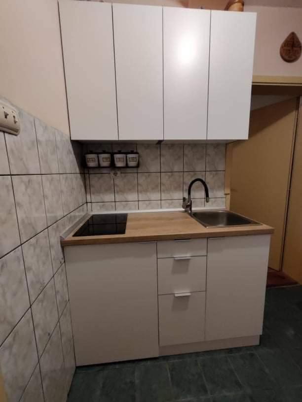 Apartman Gogi Hotel ซลาตีบอร์ ภายนอก รูปภาพ