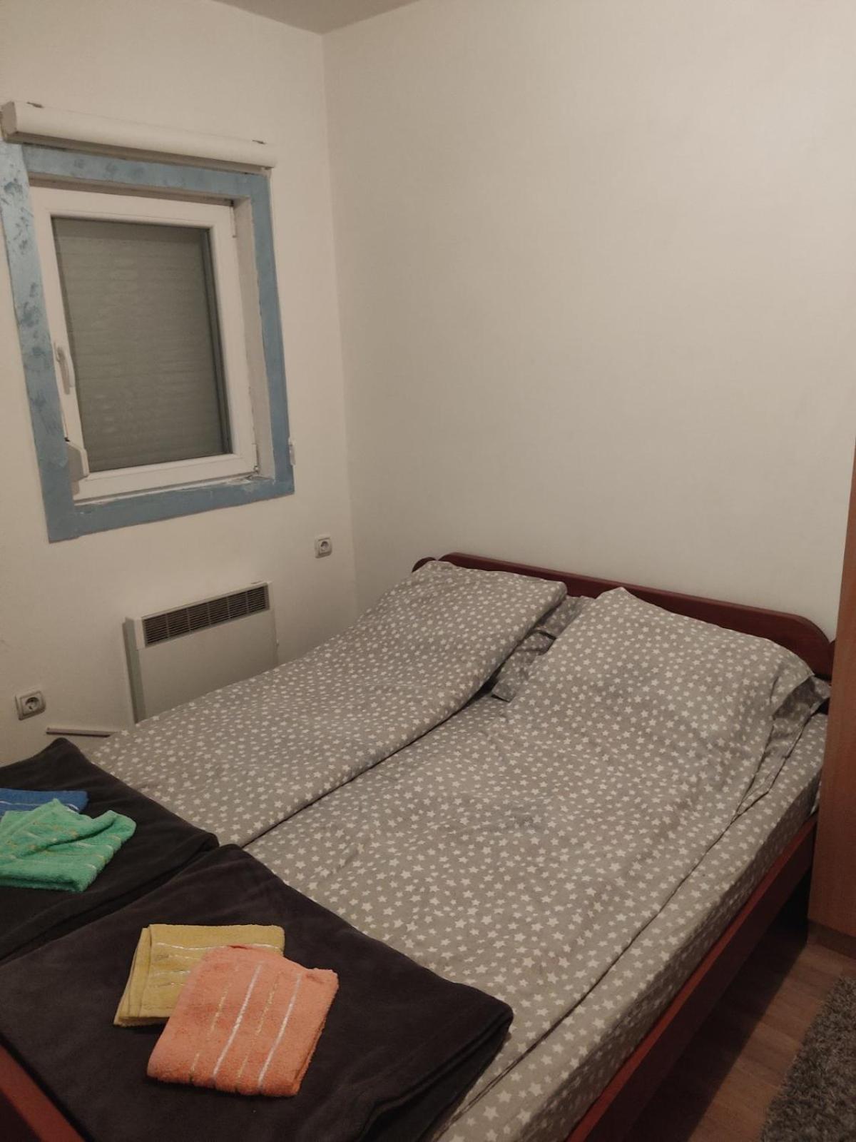 Apartman Gogi Hotel ซลาตีบอร์ ภายนอก รูปภาพ